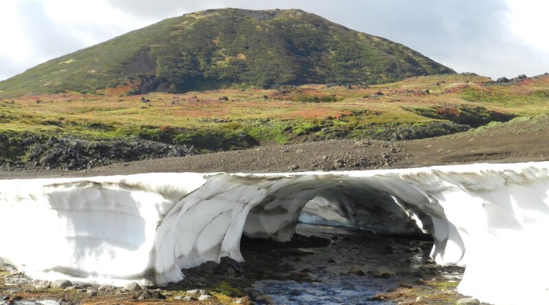 spring, warmly, mountains, sneznik, nature, melting, stream, plateau