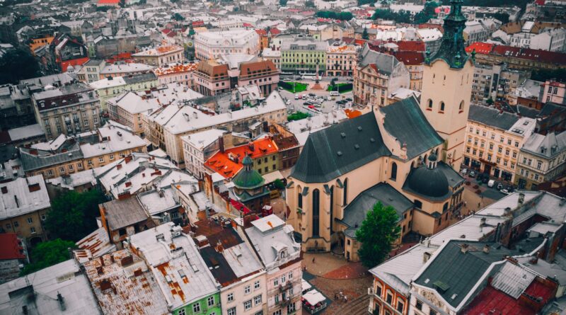 birds eye view of city building